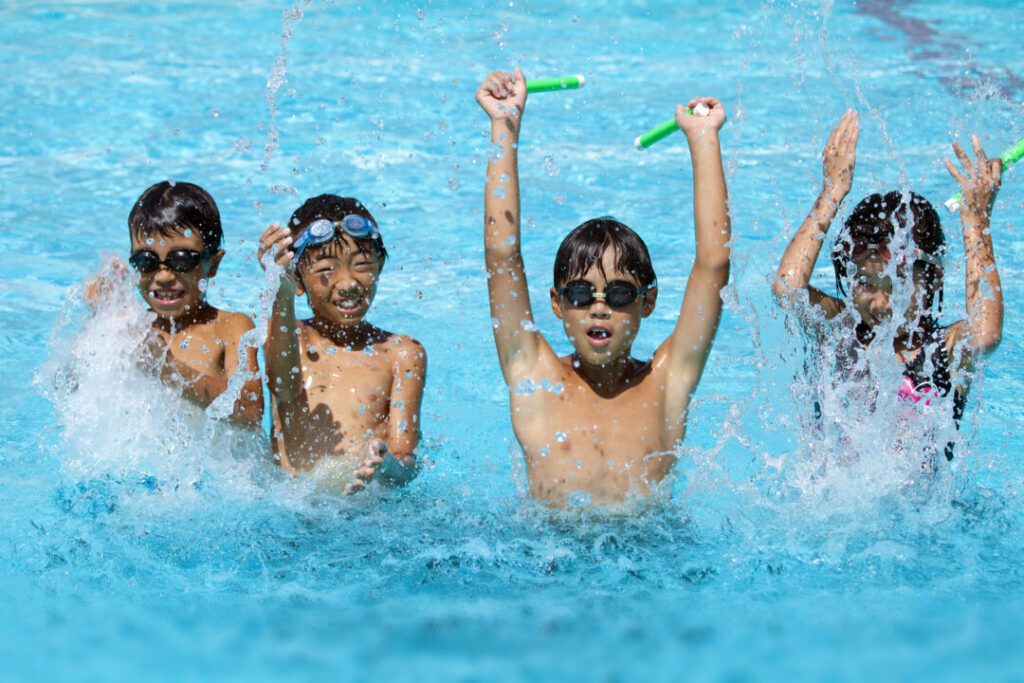 Jeu aquatique de piscine