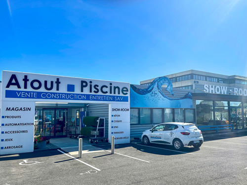 Magasin de piscine au Cap d'Agde